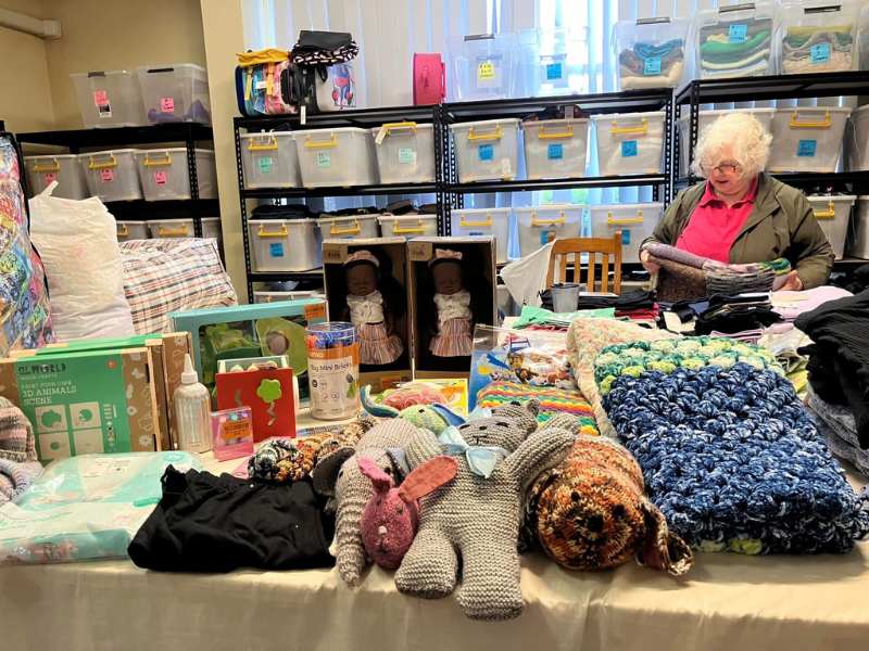 A Better Life For Foster Kids Volunteers (2)